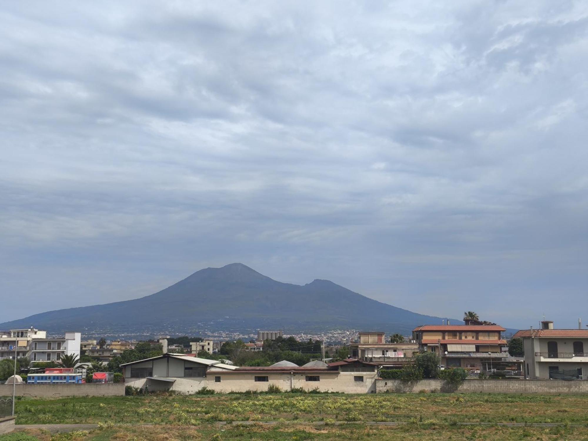 Appartamento Lilla Housing Castellammare di Stabia Esterno foto