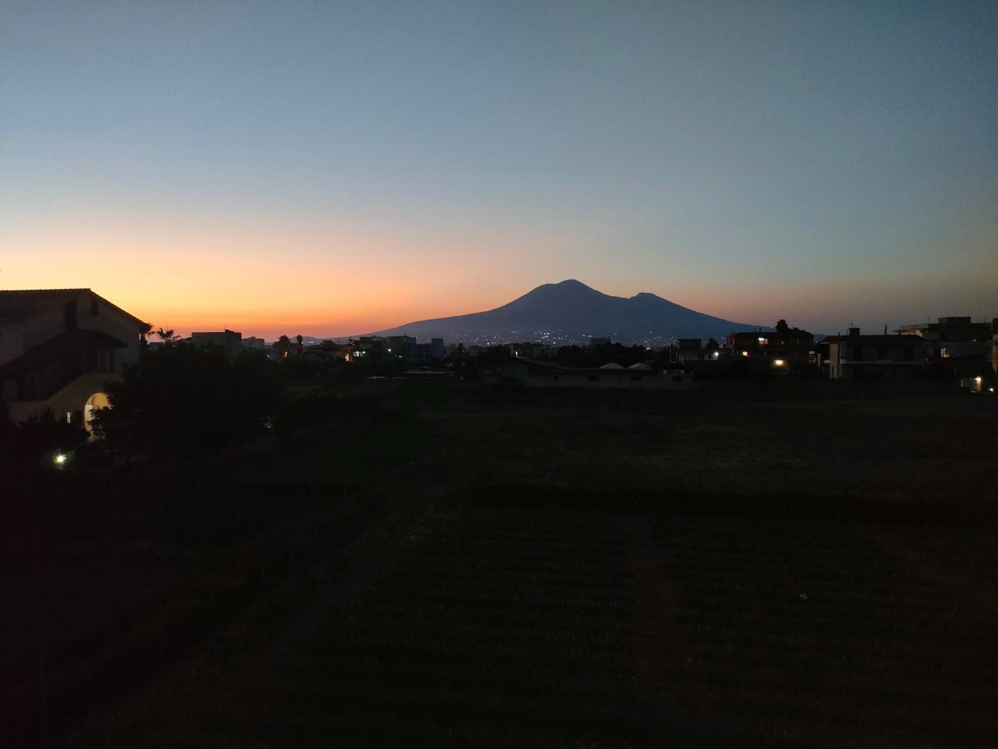 Appartamento Lilla Housing Castellammare di Stabia Esterno foto